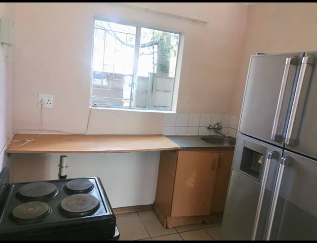 2 BEDROOM APARTMENT FOR SALE IN ANNADALE